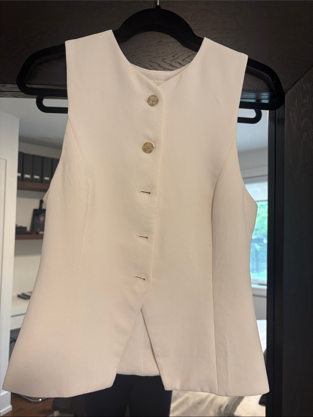 Aritzia regal vest light birch